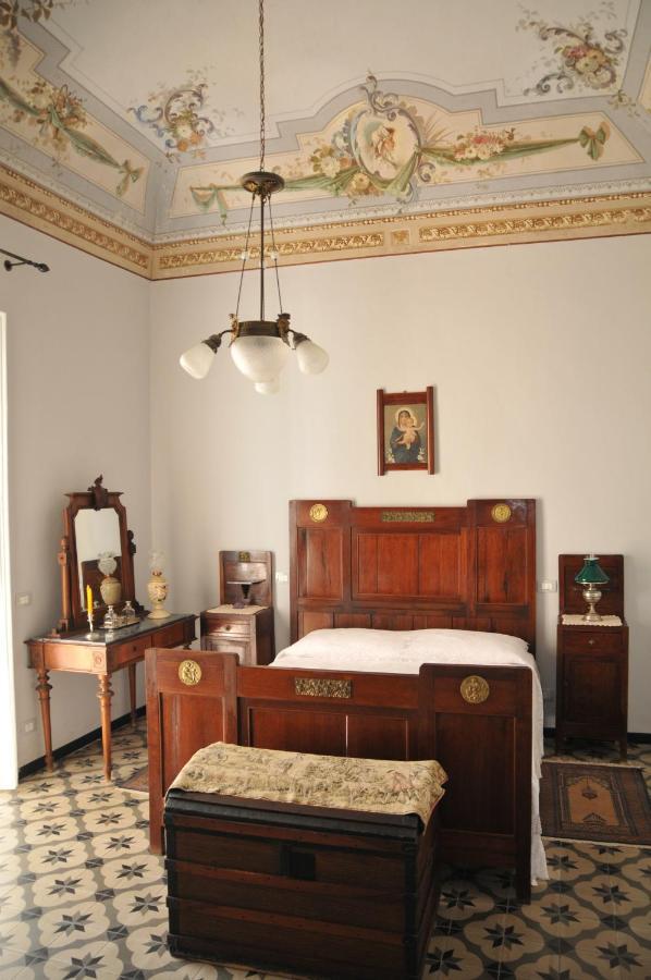 לינה וארוחת בוקר מודיקה Casa Sipione Papa מראה חיצוני תמונה