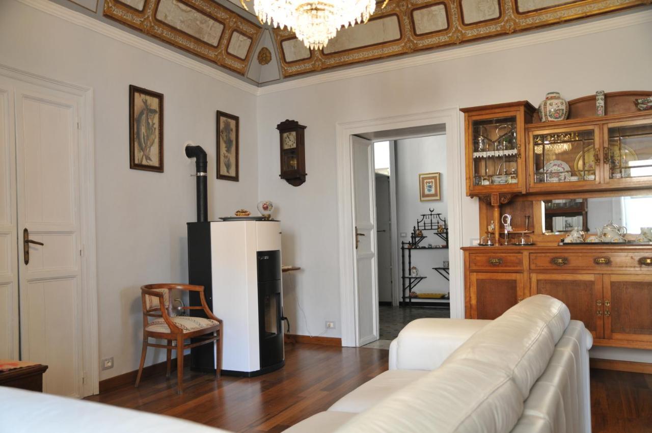 לינה וארוחת בוקר מודיקה Casa Sipione Papa מראה חיצוני תמונה