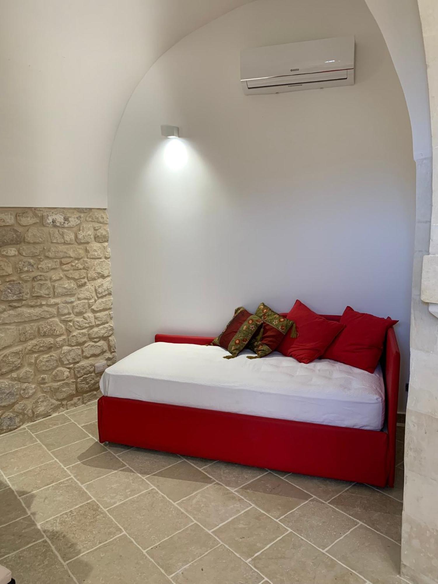 לינה וארוחת בוקר מודיקה Casa Sipione Papa מראה חיצוני תמונה