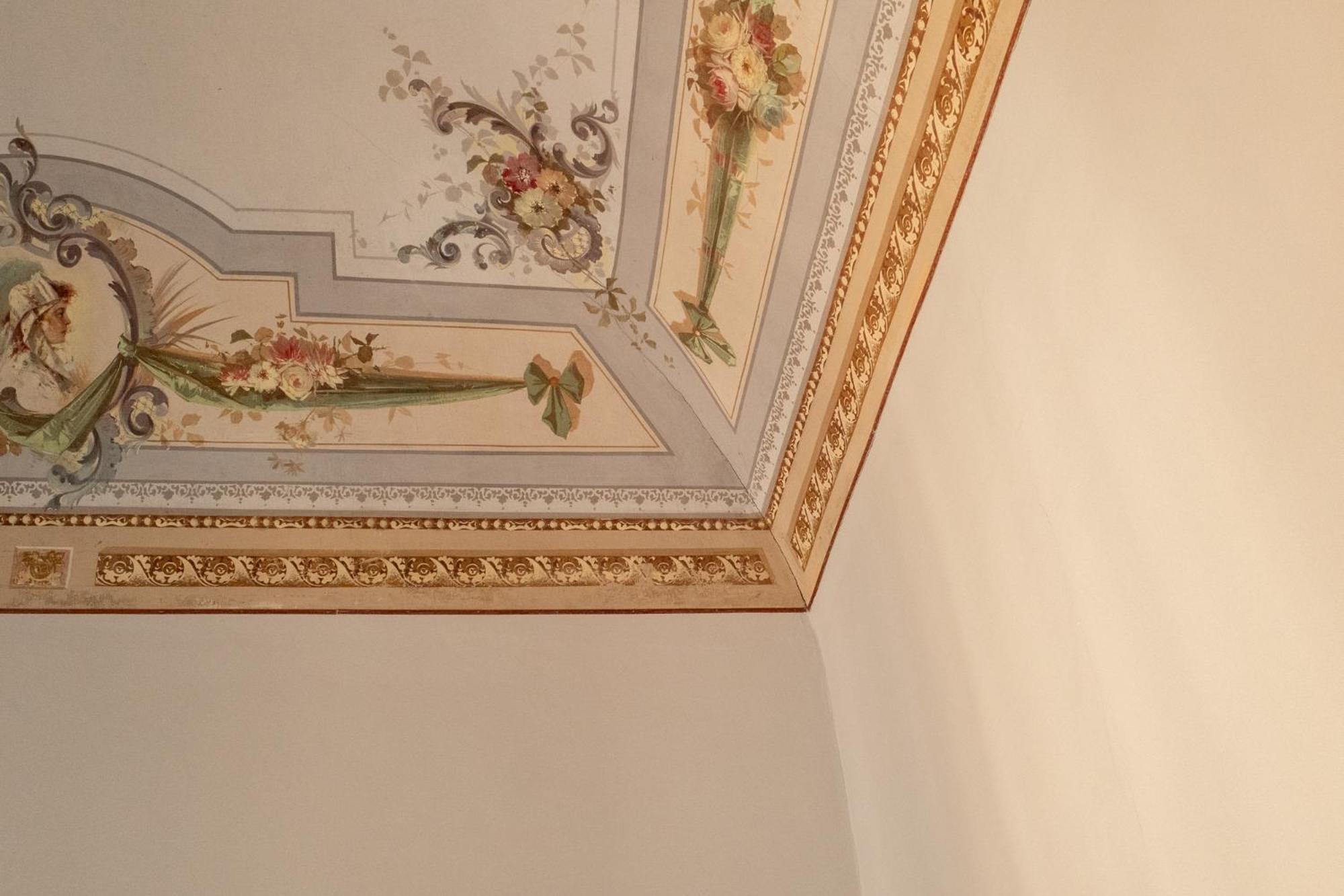 לינה וארוחת בוקר מודיקה Casa Sipione Papa מראה חיצוני תמונה